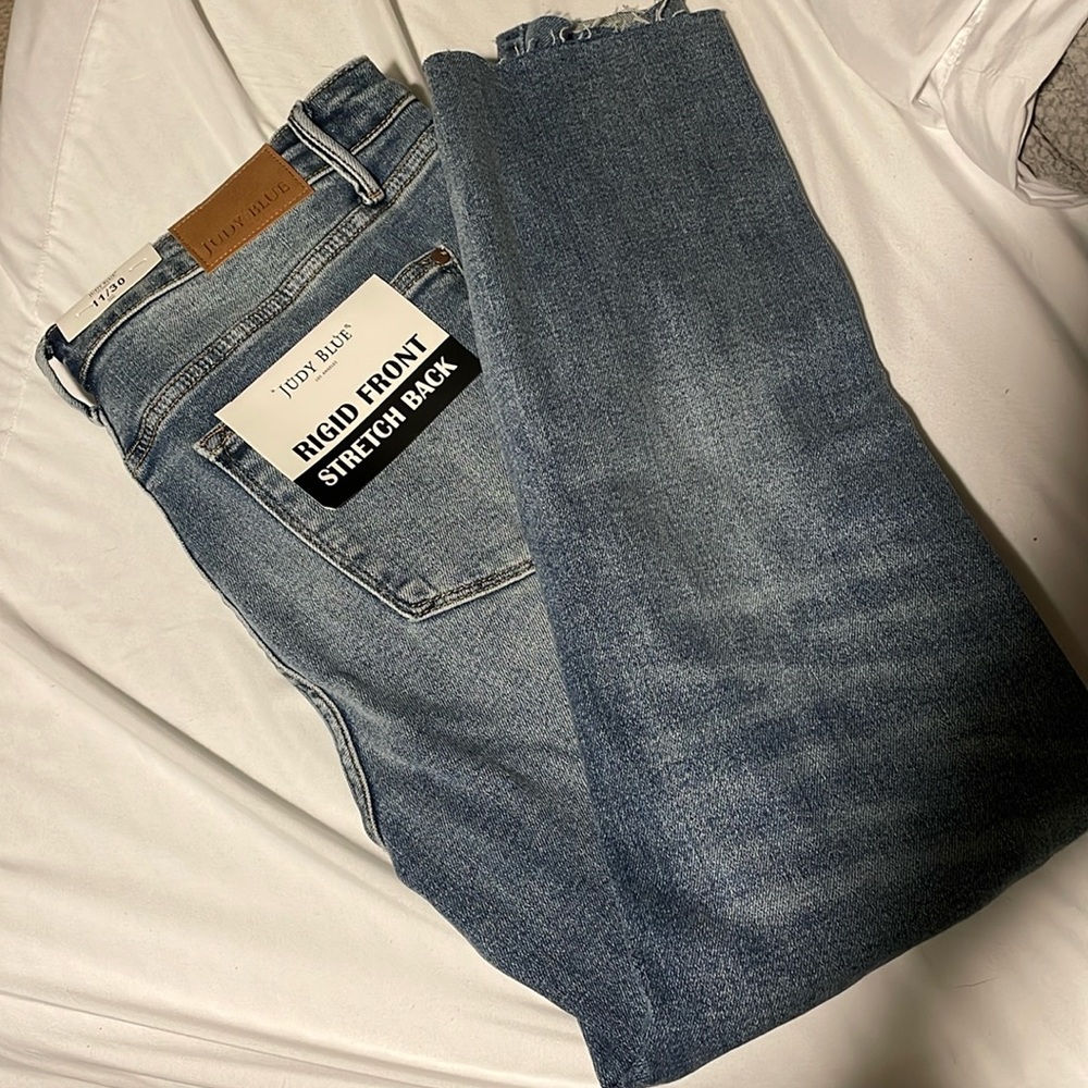 NWT Judy Blue High Waist Rigid Magic Destroy Straight Leg Jean